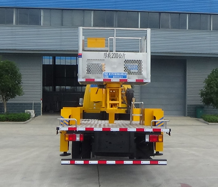 慶鈴五十鈴 27 米 伸縮臂式 高空作業(yè)車(chē)